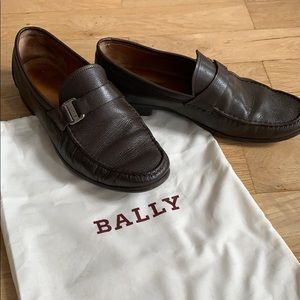 Bally men’s brown leather loafers s10.5